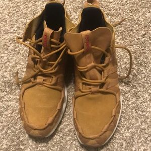 Adidas moc sneakers size 9 in men’s